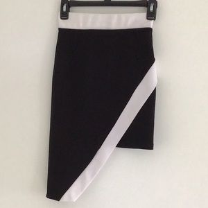 Rue 21 Black & White Asymmetrical Skirt Small